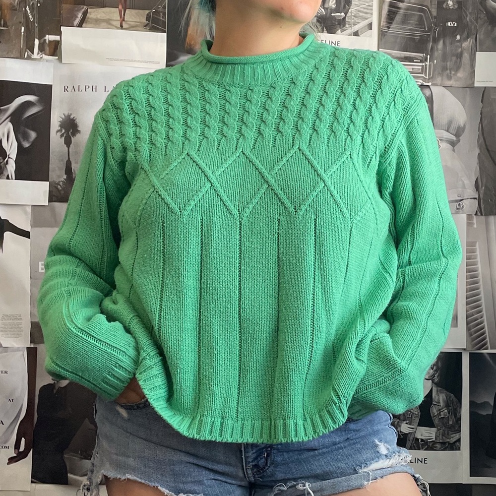Early 2000s knit sweater